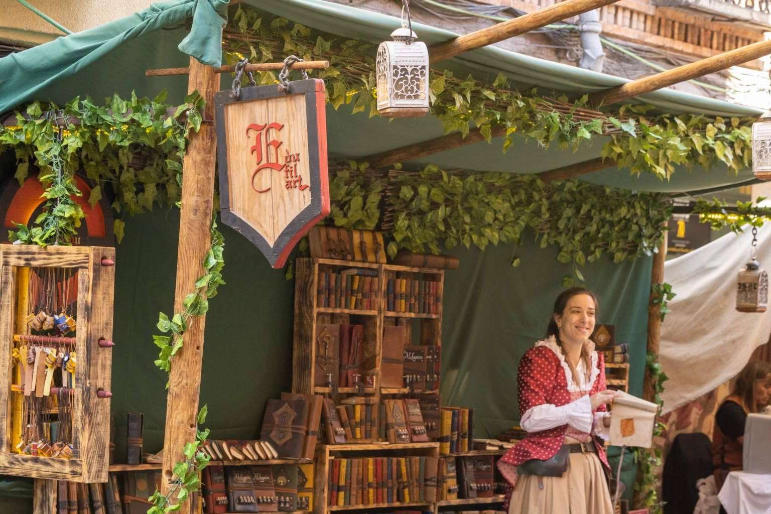 Mercado Cervantino; Un viaje por un día a la mente del genio más grande de la literatura hispánica